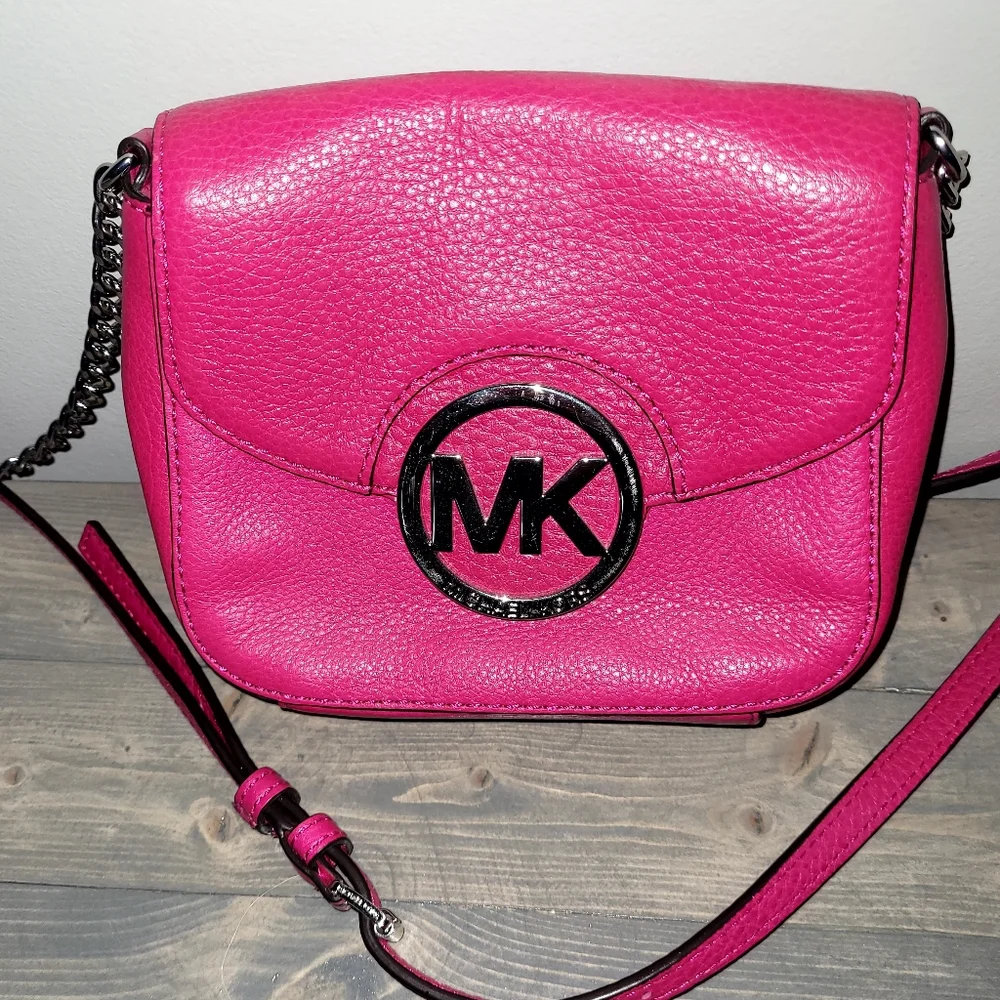 Micheal Kors bag - Picture 1 of 2